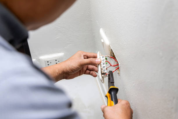 Best Affordable Electrician  in Thomasville, GA